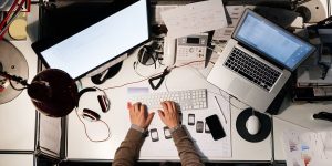 极希社谈信息差搬运：不用动脑，每天1小时，月入1500的“体力活”缩略图